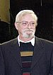Dr. Eberhard Kunze (1940-2004) war Sporthistoriker an der Universität Bielefeld und forschte auf dem Gebiet der frühen Turnbewegung und dem Netzwerk Friedrich Ludwig Jahns.