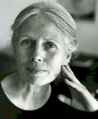 Sigrid Damm ist Germanistin und freiberufliche Autorin mit einem Fokus auf die Weimarer Klassiker.
